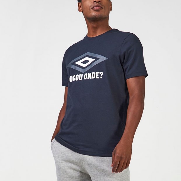Camiseta Umbro Club Fan Masc - Preto