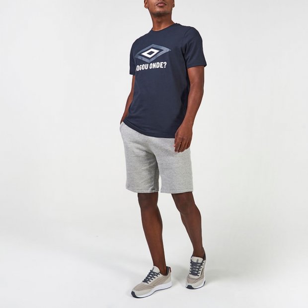 Camiseta Umbro Club Fan Masc - Preto