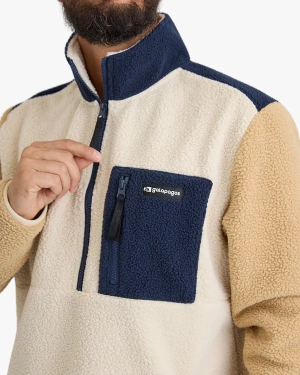 Blusa Galapagos Fleece Sherpa Unissex - Off White e Caqui