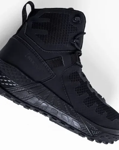 Bota Invictus Arion - Preto