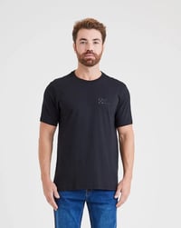 Camiseta Invictus Concept ADN - Preto