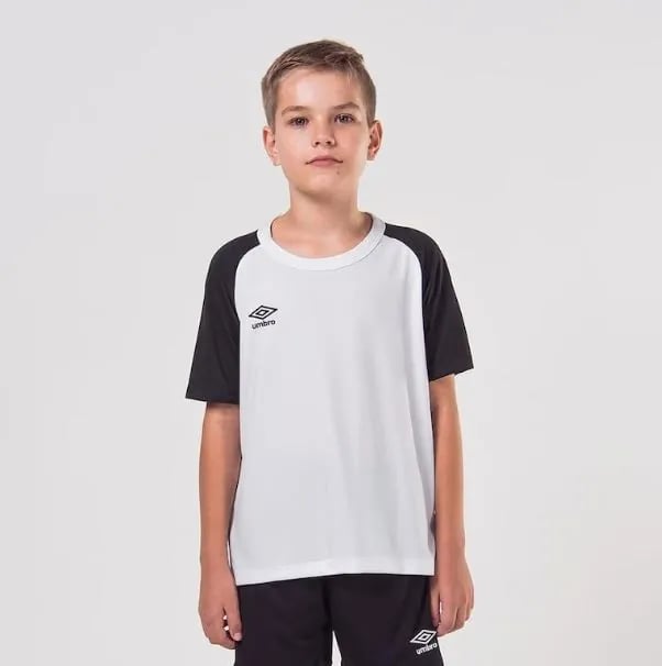 Camiseta Umbro TWR Trinity Juvenil - Branco e Preto