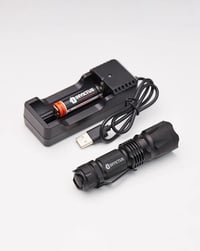 Lanterna Invictus Bolt 100 Lúmens