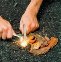 Pederneira Coghlan's Magnesium Fire Starter